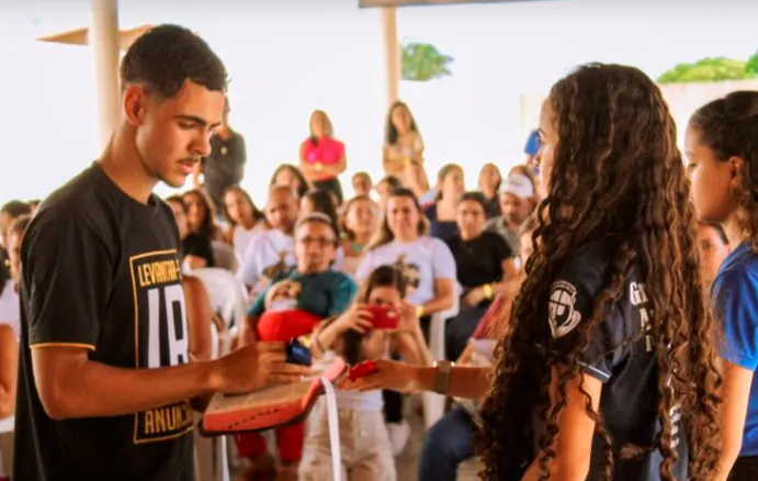 Longe da folia de rua, católicos participam de retiros de Carnaval na Diocese de Caetité