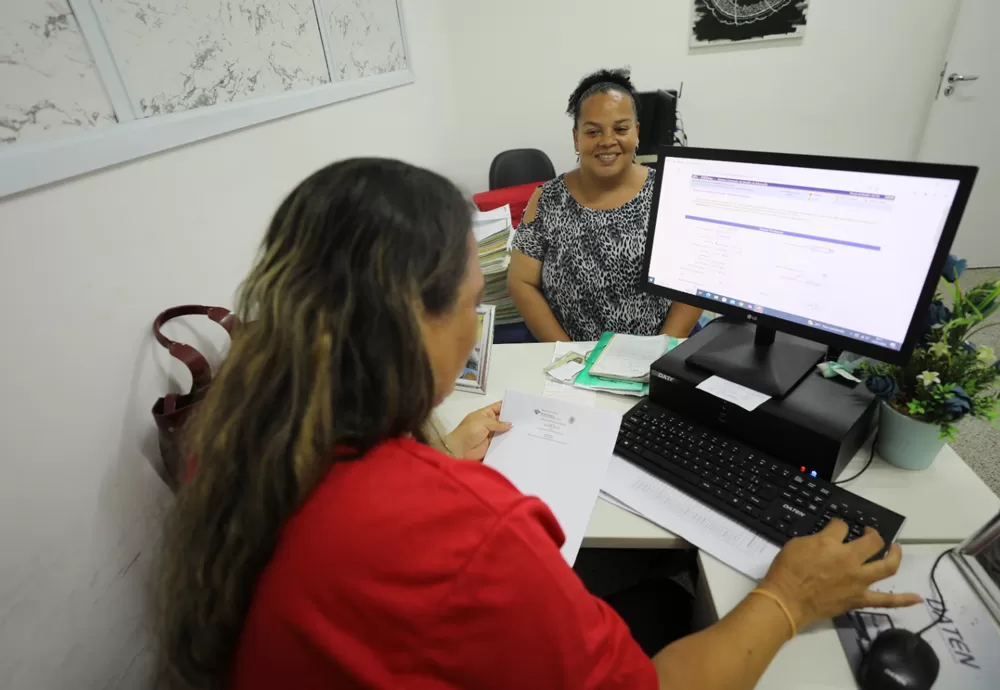 SEC inicia transferência de estudantes entre escolas estaduais e orienta sobre matrícula de alunos novos