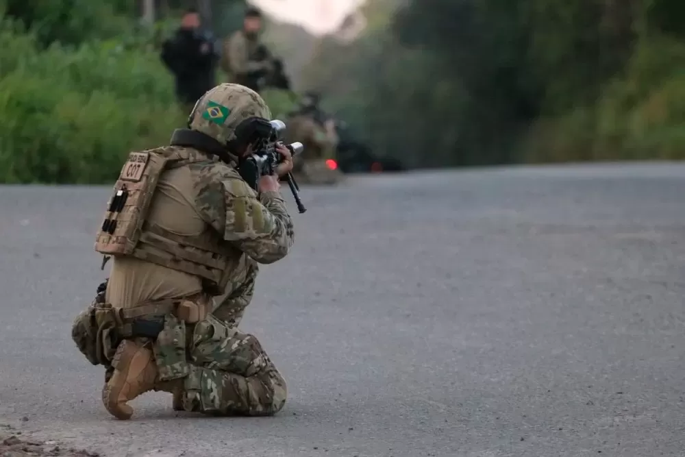 Ministro da Justiça anuncia medidas para combater violência e organizações criminosas na Bahia 