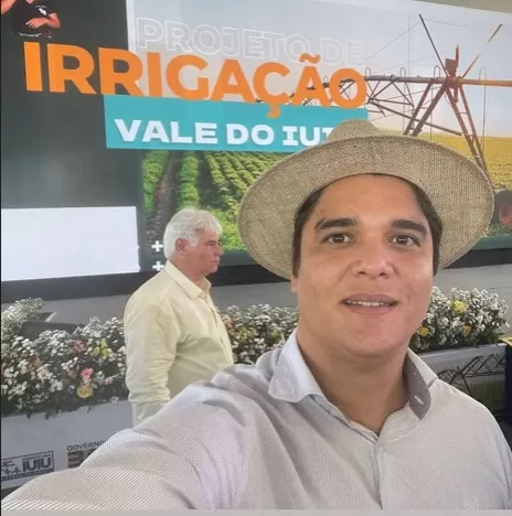 Deputado Vitor Bonfim participa de ato que autoriza realização de estudos para concessão do Projeto de Irrigação Vale do Iuiú