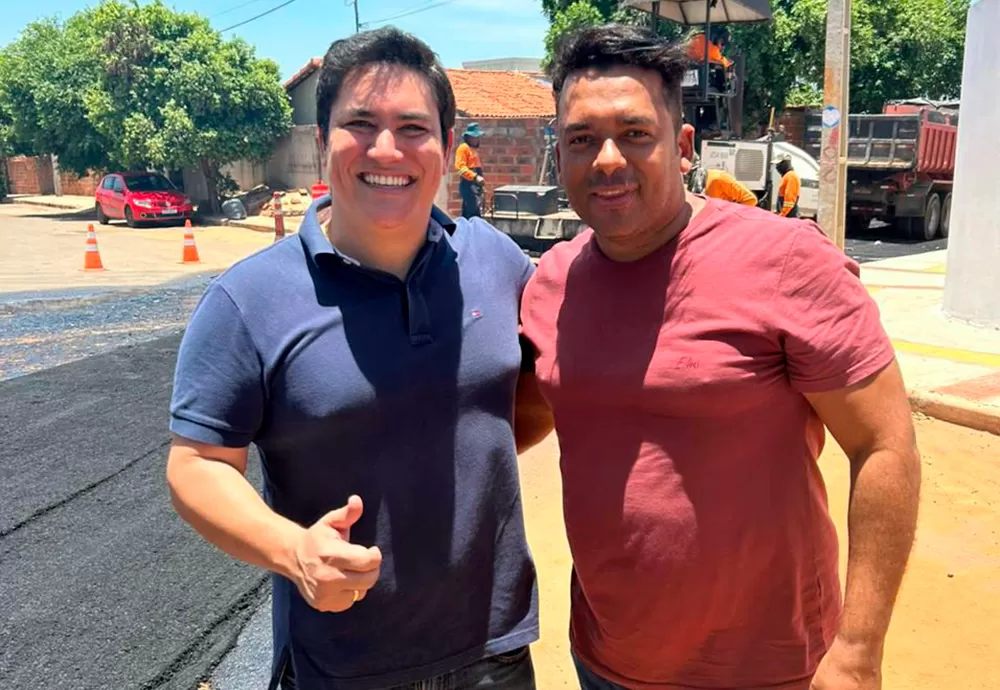 Empresário Ednei Clebson parabeniza Guilherme Bonfim pela conquista da pavimentação asfáltica em Brumado