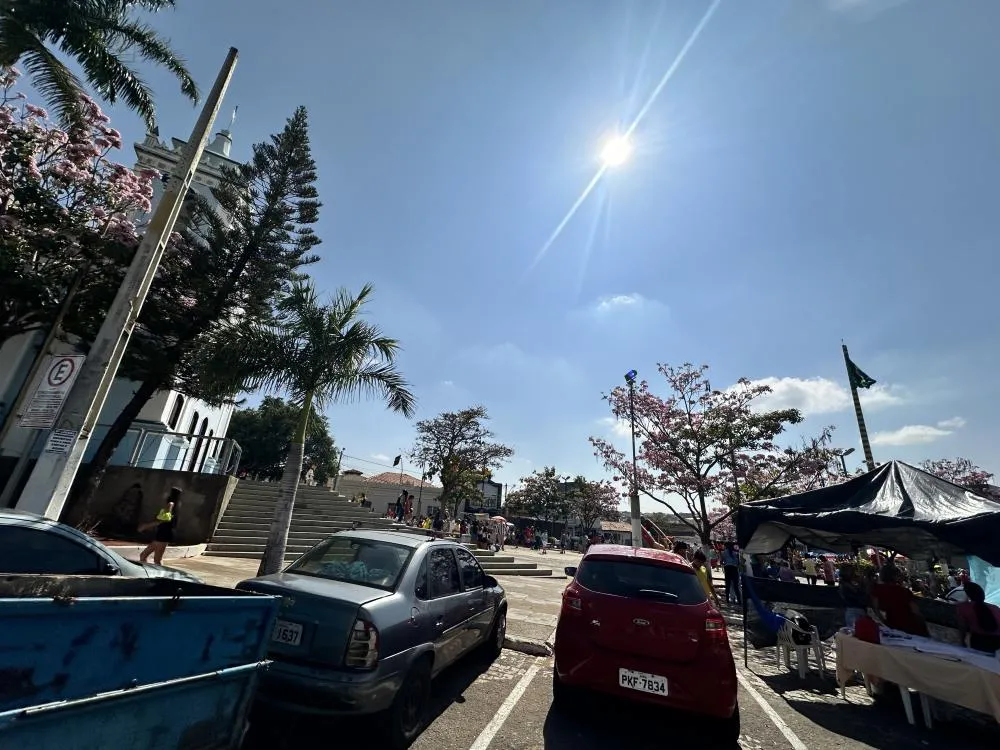 Inmet emite alerta laranja de seca em 12 estados e o DF