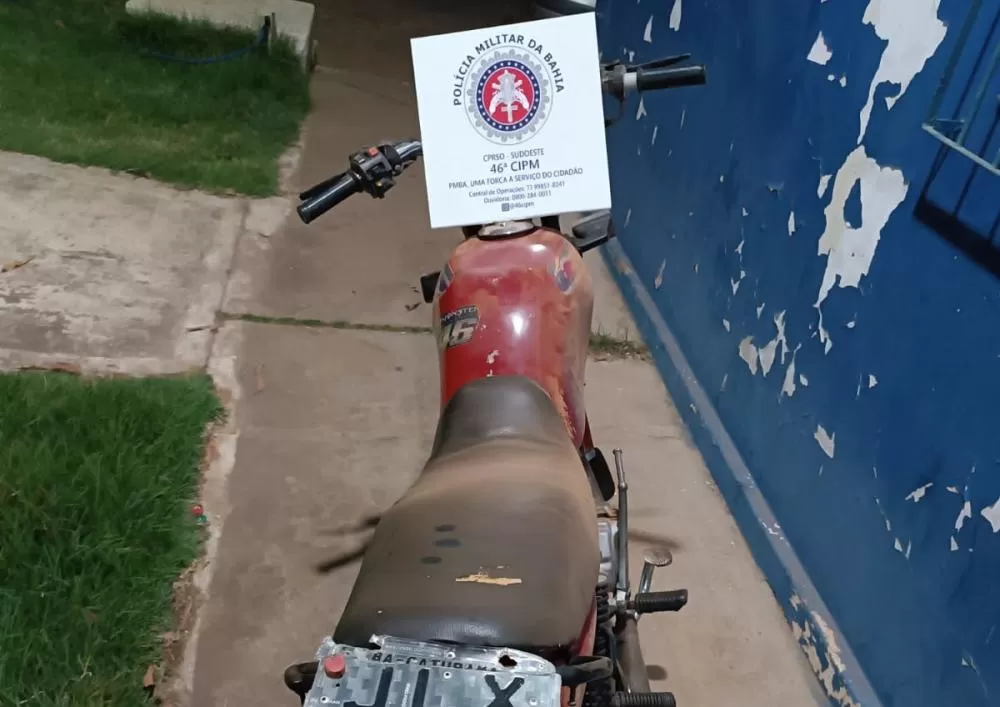 Guarnição da 46ª CIPM recupera veículo com restrição por furto/roubo em Livramento de Nossa Senhora