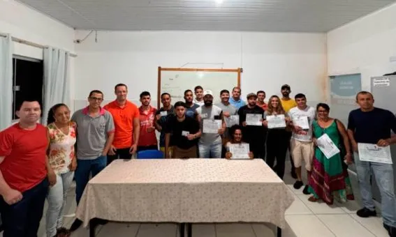 Curso de primeiros socorros capacita guias de turismo em Ituaçu, na Chapada Diamantina