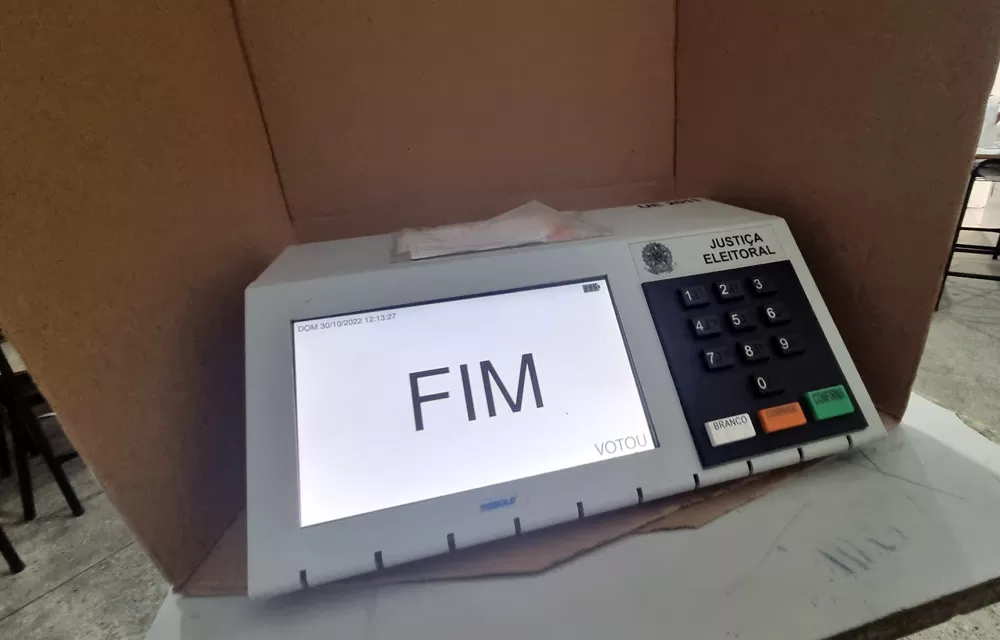 Representação do PL quer invalidar votos de alguns modelos de urnas