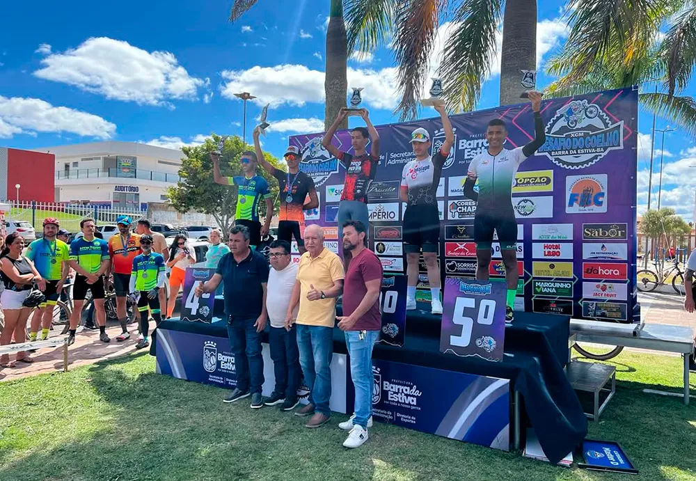 Prefeito de Barra da Estiva prestigia o 'Desafio do Coelho' de ciclismo e reforça apoio ao esporte local