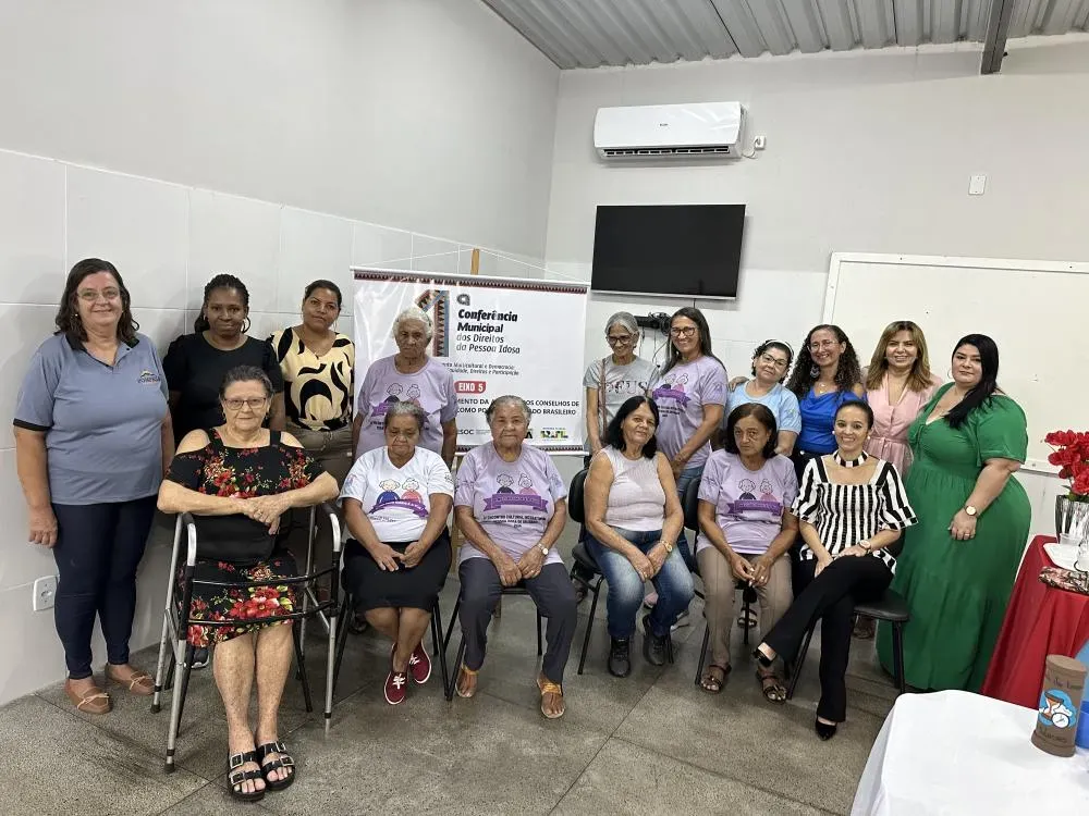 Brumado: CRAS Esther Trindade Serra realiza Oficina Cápsula do Tempo e Pré-conferência com grupo de idosos ‘Vida em Movimento’