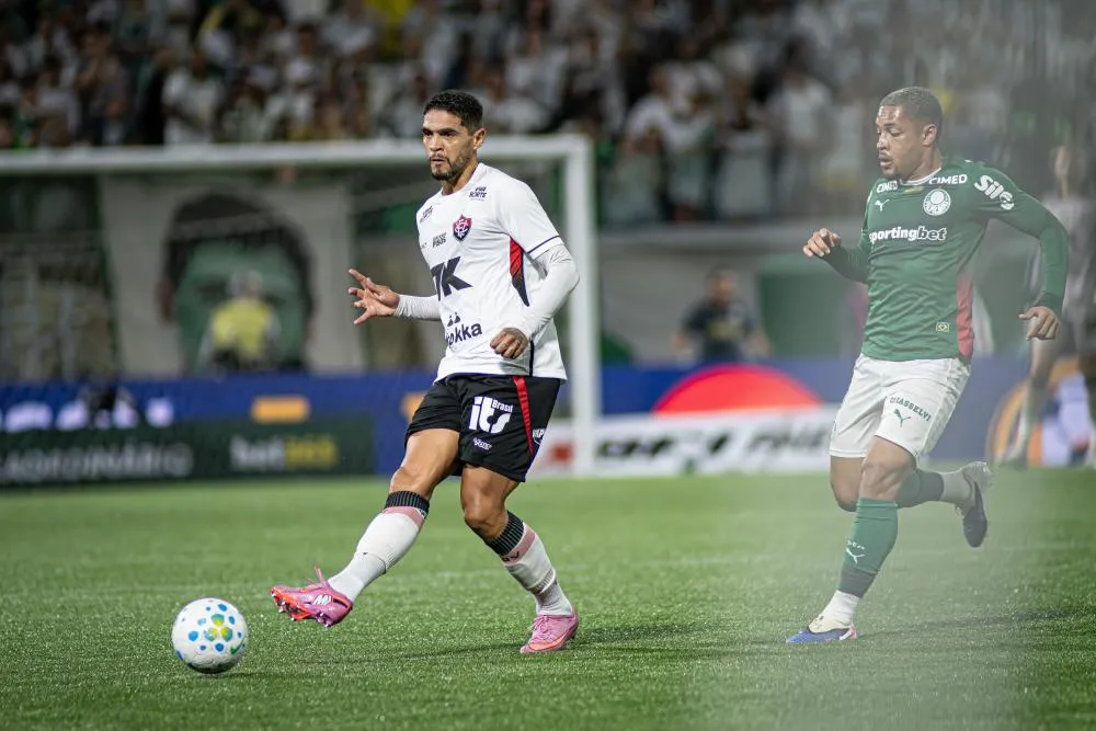 Vitória é goleado pelo Palmeiras por 5x1 no Brasileirão