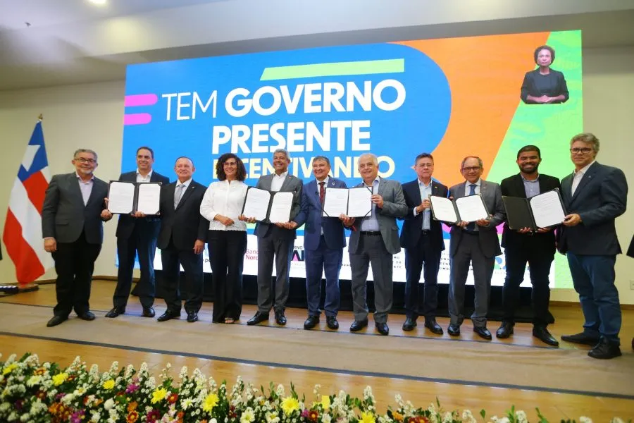 Governo do Estado lança programa de R$ 84 milhões para ampliar acesso à água na Bahia e adere a programa de crédito