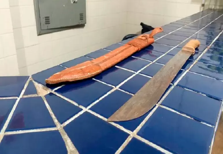 Homem é ameaçado de morte por dívida de Cesta Básica em Brumado