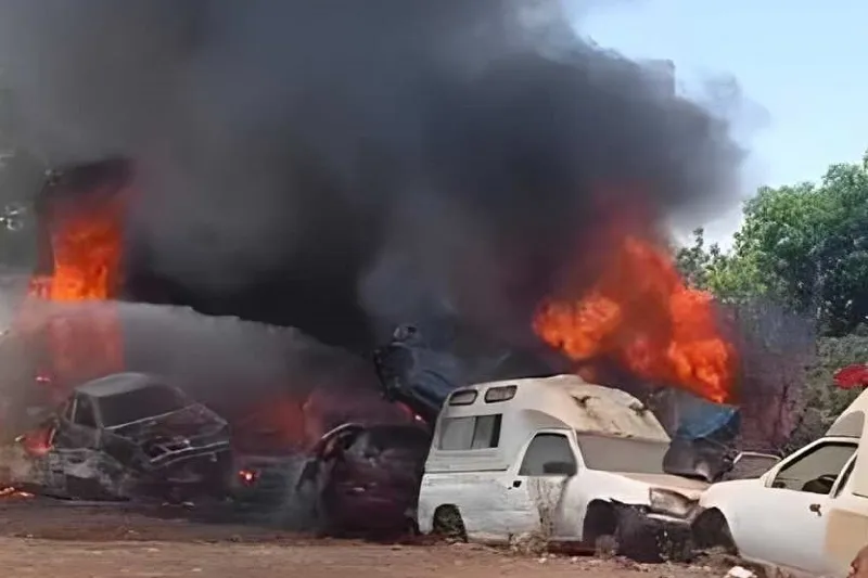 Incêndio atinge garagem da Prefeitura de Livramento e destrói veículos apreendidos