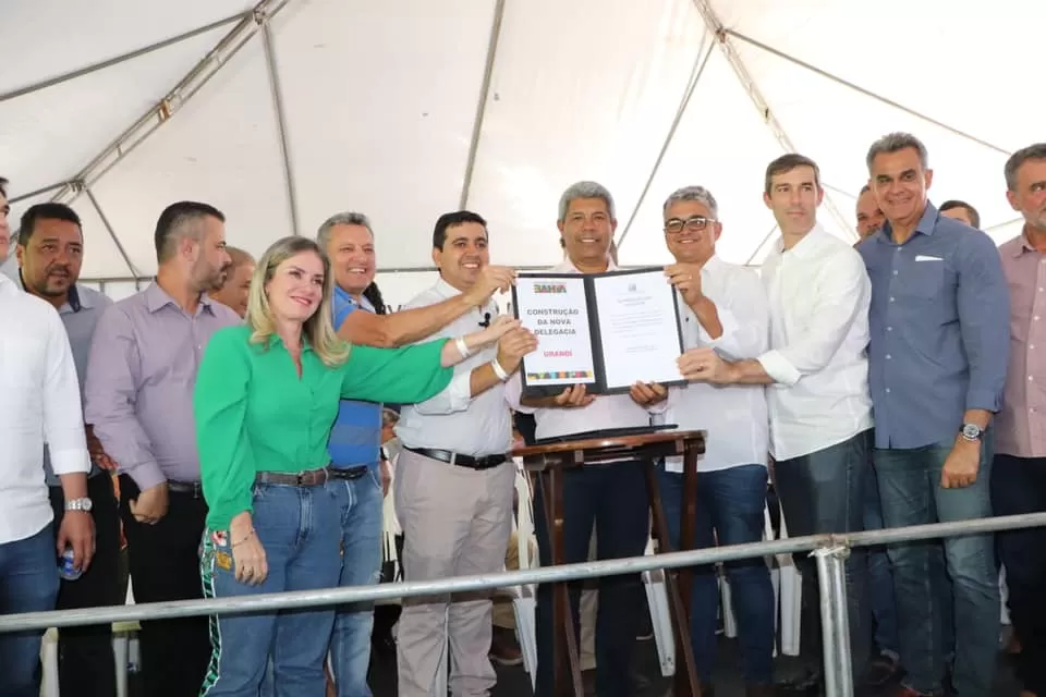 Deputada Ivana Bastos desempenha papel fundamental na luta por investimentos em Urandi