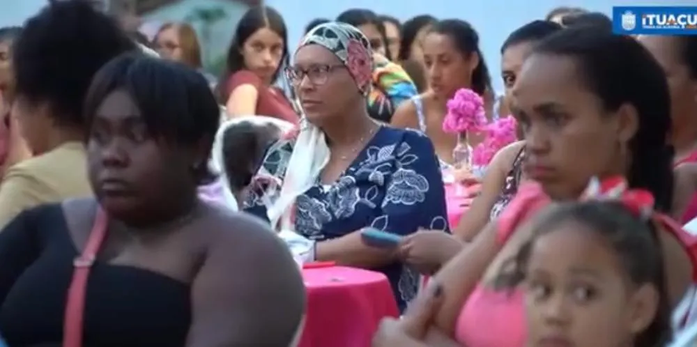 UBS da Comunidade da Várzea Realiza Encontro de Conscientização para Outubro Rosa em Ituaçu