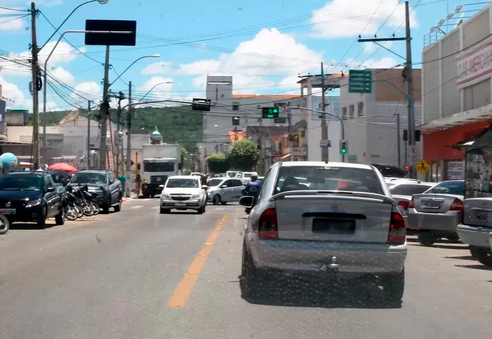 Placas com finais 9 e 0 tem 8% de desconto no IPVA até dias 30 e 31 de julho