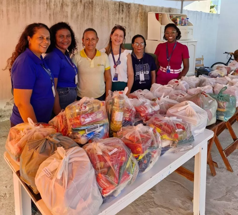 Guanambi: Projeto de biblioteca converte multas por atrasos na devolução de livros em doação de cestas básicas  