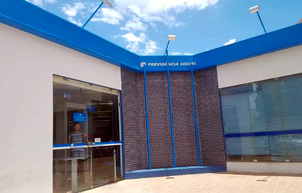 Para reduzir fila, INSS passa a conceder auxílio doença sem perícia