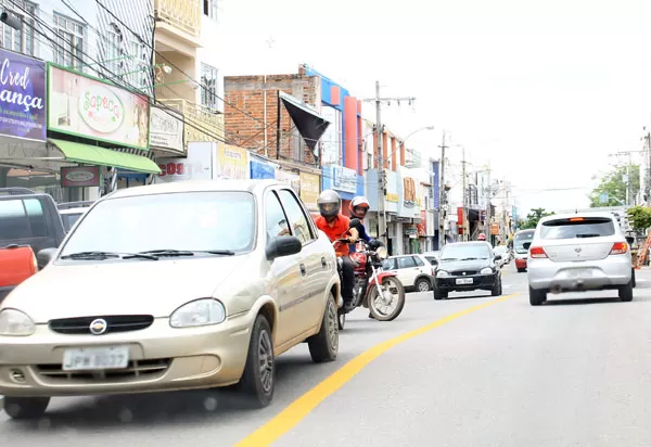 Placas de finais de 1 a 4 que não quitaram IPVA são notificadas