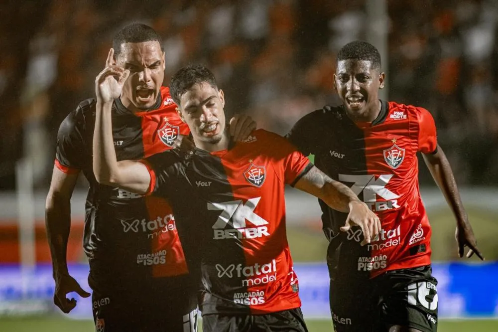 Vitória empata com o Altos (PI) pela Copa do Nordeste 