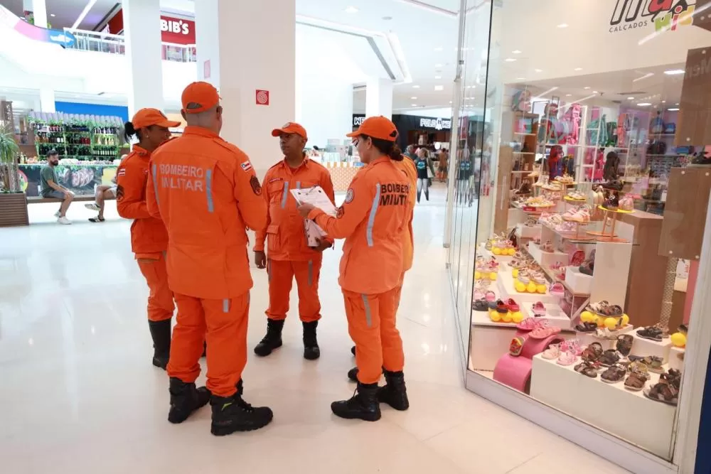 Operação Bombeiro Total já realizou 1.300 fiscalizações a edificações comerciais em todo o estado