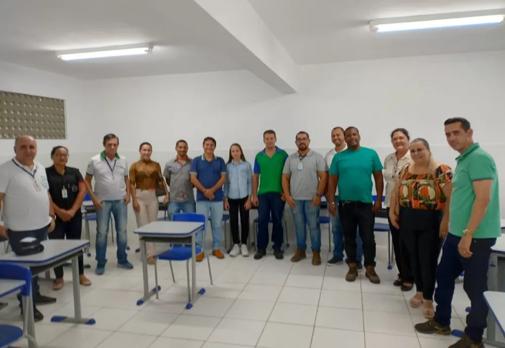 Brumado: SEMAR e ADAB se reúnem para alinhar campanha de arrecadação de embalagens vazias de agrotóxico