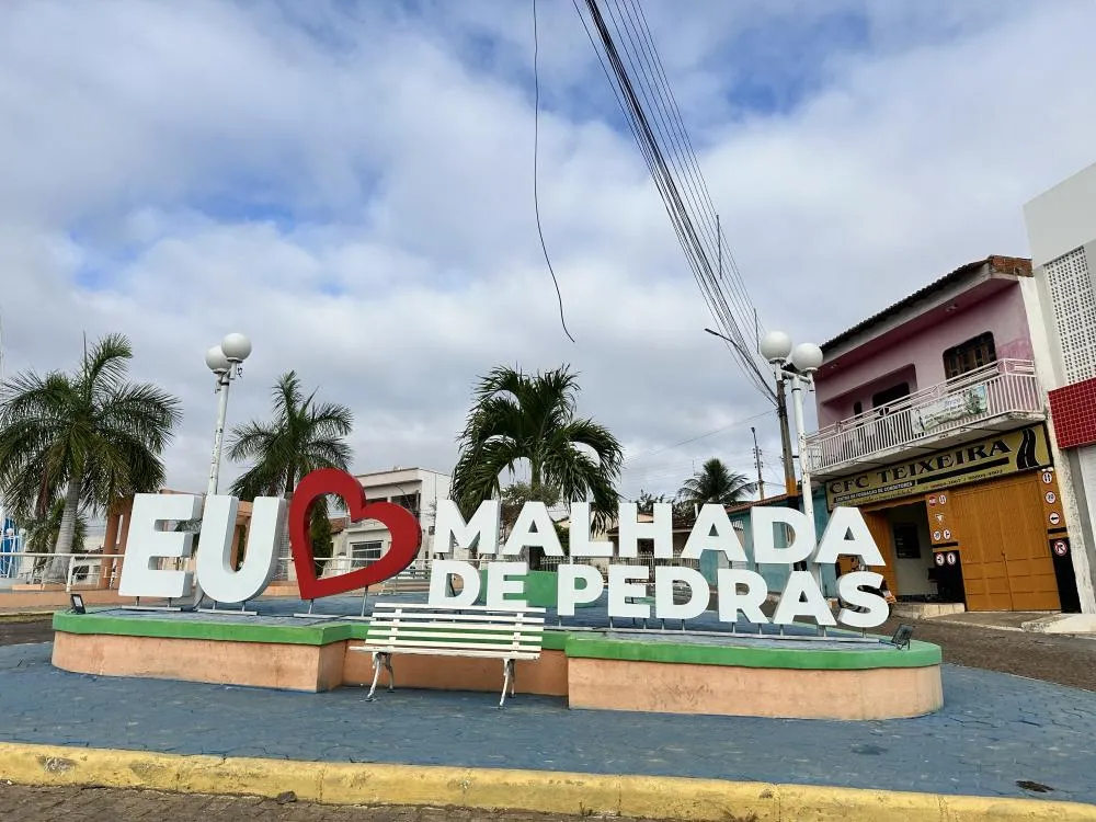 Malhada de Pedras: Homem é conduzido à delegacia após ameaçar mulheres no centro da cidade