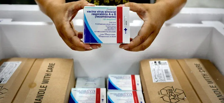 Como funciona a vacina contra a bronquiolite?