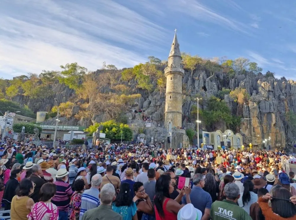 Romaria de Bom Jesus da Lapa mostra força do turismo religioso da Bahia