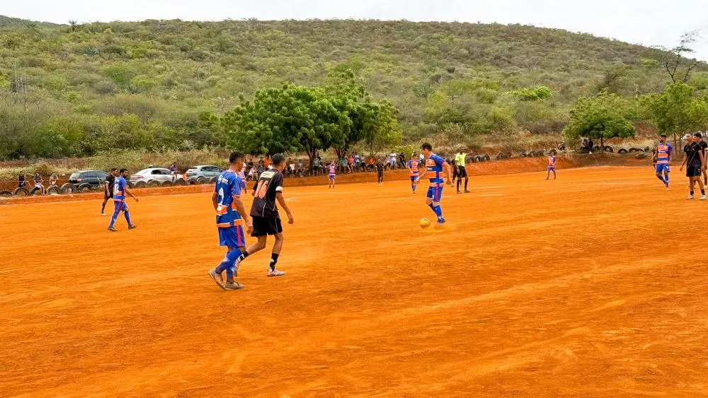 Domingo de gols movimenta mais uma rodada do Interbairros 2025 em Brumado