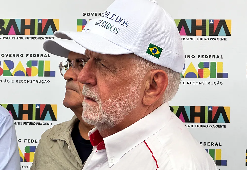 Jaques Wagner celebra avanço do projeto de irrigação do Vale do Iuiu e leilão do aeroporto de Guanambi