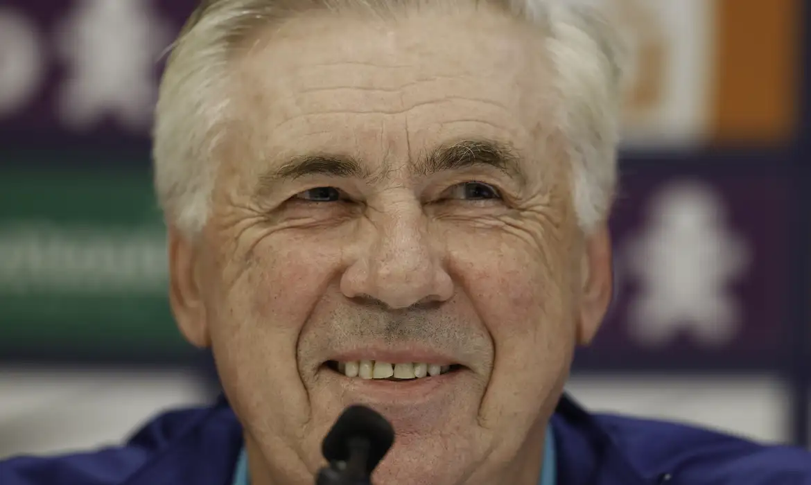 Ancelotti demonstra confiança antes de estreia no comando da seleção