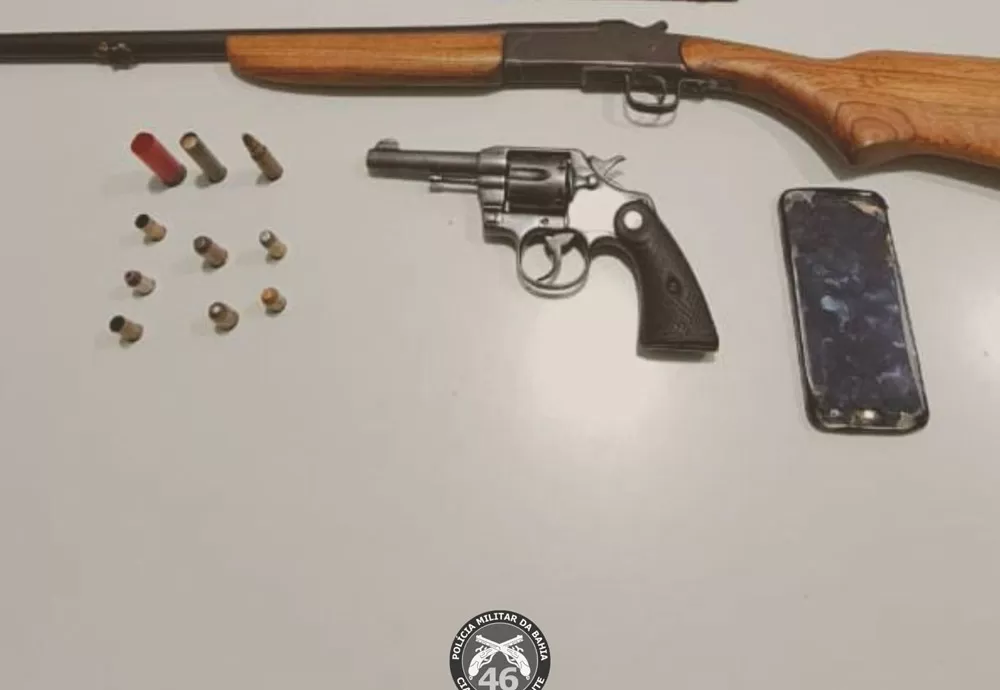 Homem é detido em Dom Basílio acusado de porte ilegal de arma de fogo