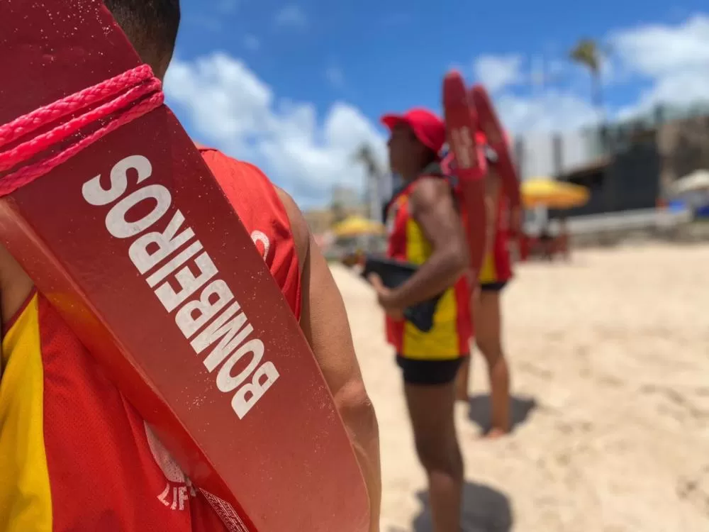 Bombeiros alertam para os cuidados nas praias durante o verão