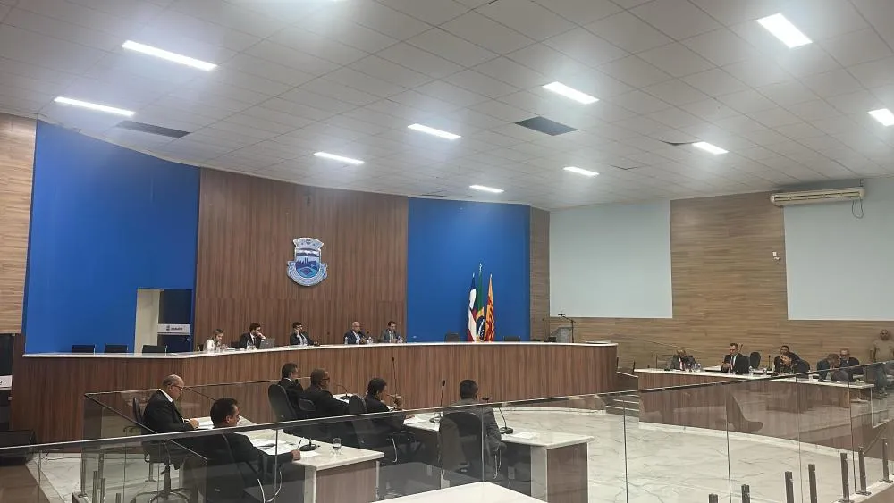 Câmara de Vereadores aprova projetos de educação, combate à fome e desenvolvimento em Brumado