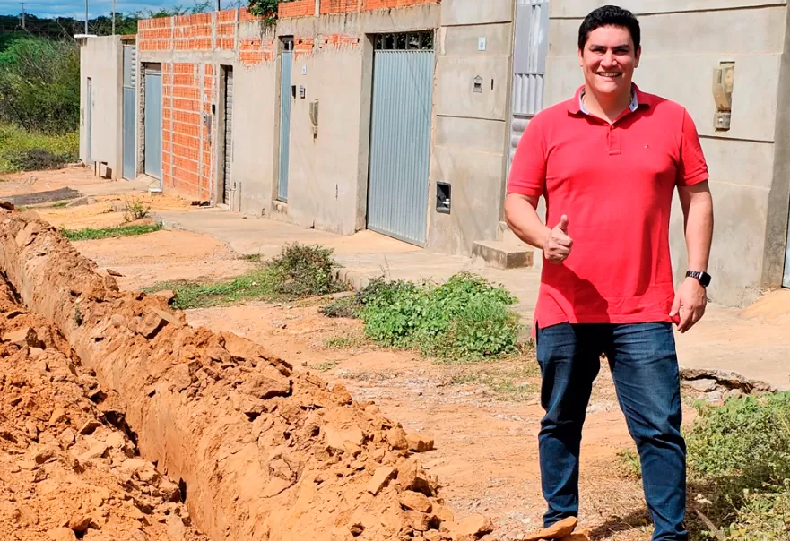 Brumado: Guilherme Bonfim conquista obra de extensão de água no Bairro Esconso