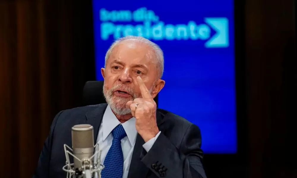 Lula exalta trabalho de voluntários no RS e condena fake news