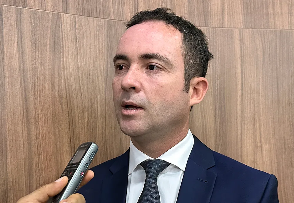 Prefeito de Brumado, Fabrício Abrantes, se pronuncia sobre temporal e anuncia ações imediatas