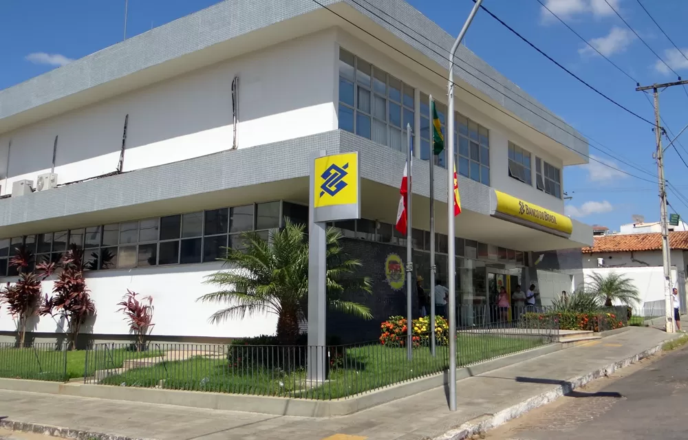 Bancos terão expediente especial em dias de jogos da seleção na Copa