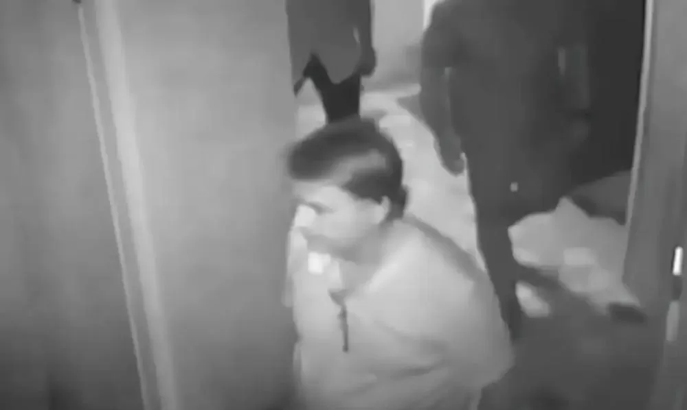 Permanência de Bolsonaro em Embaixada da Hungria não desrespeitou medidas cautelares, decide STF