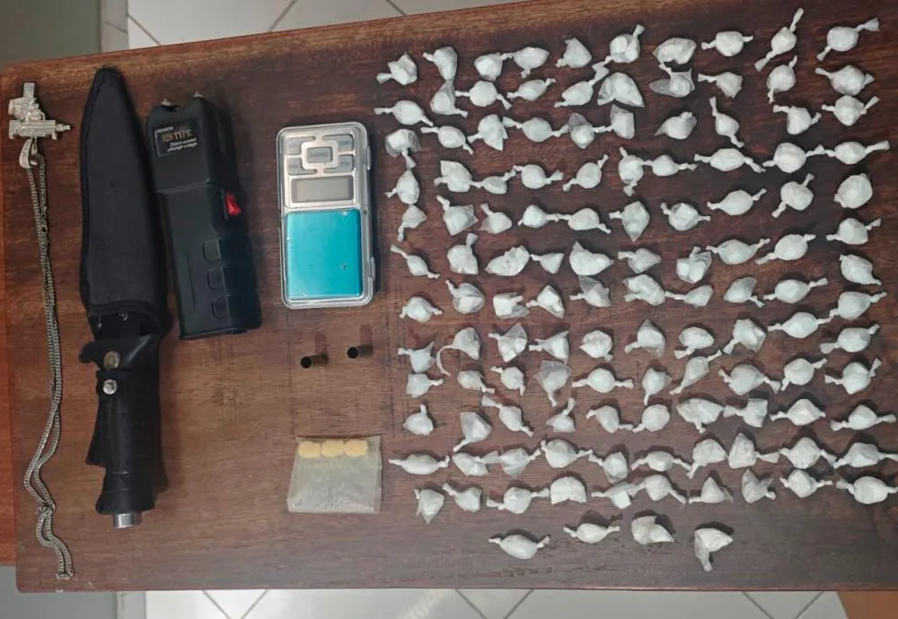 Operação integrada apreende adolescente com drogas em Tanhaçu