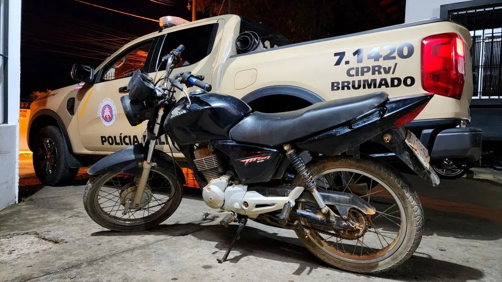 CIPRv/Brumado apreende moto com restrição de roubo em Cristalândia