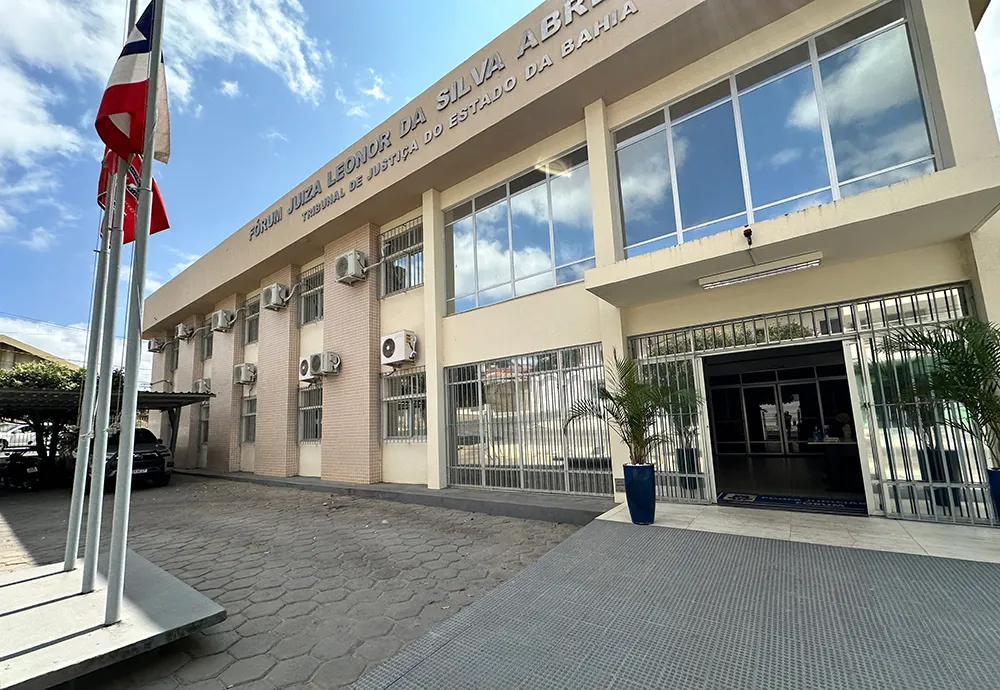 Justiça condena homem a quase 19 anos de prisão por sequestro e roubo de taxista em Brumado