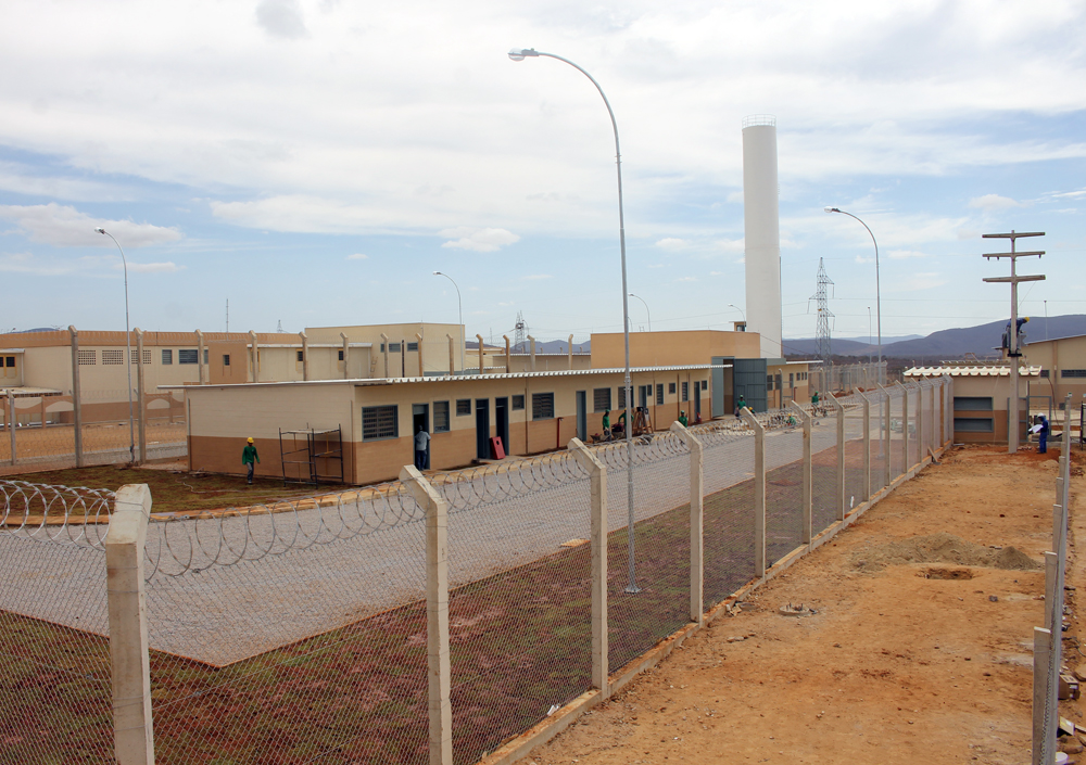 Brumado: Presídio recebe os primeiros detentos