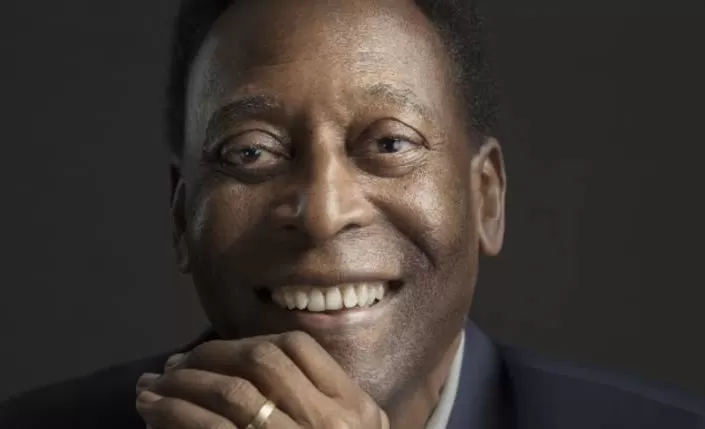 Presidente Bolsonaro decreta luto de três dias pela morte de Pelé