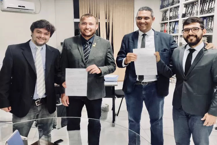 Brumado: Renato Santos concorrerá à presidência do legislativo