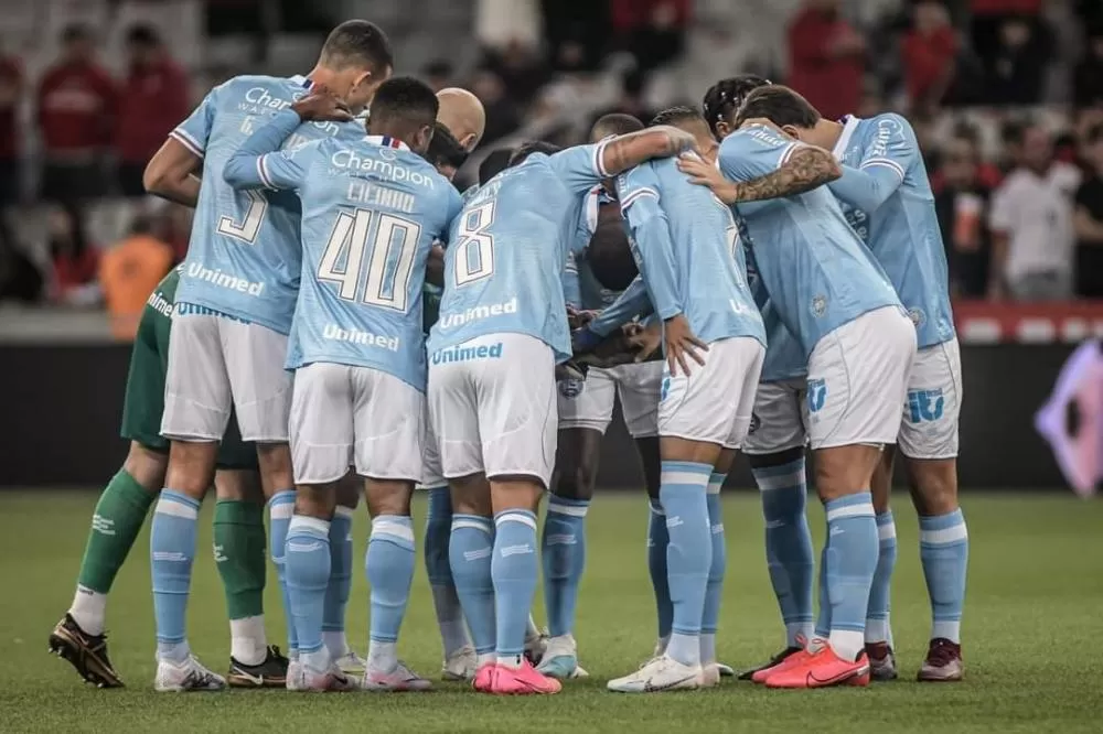 Bahia sofre derrota para o Athletico Paranaense e segue em situação delicada no Brasileirão