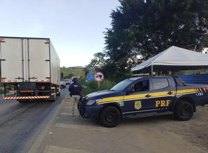 Ponte sobre o Rio Jequitinhonha é totalmente interditada a partir desta segunda-feira (5)