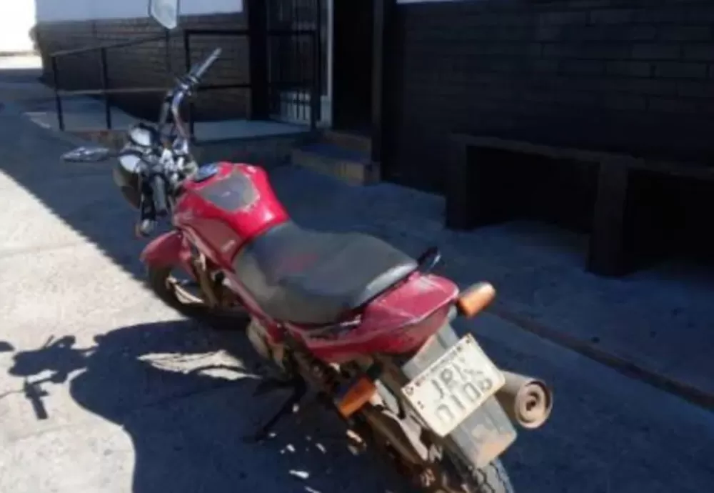 Policiais militares recuperam veículo roubado em Brumado