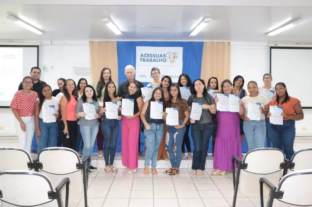 Prefeitura de Brumado investe em cursos profissionalizantes 