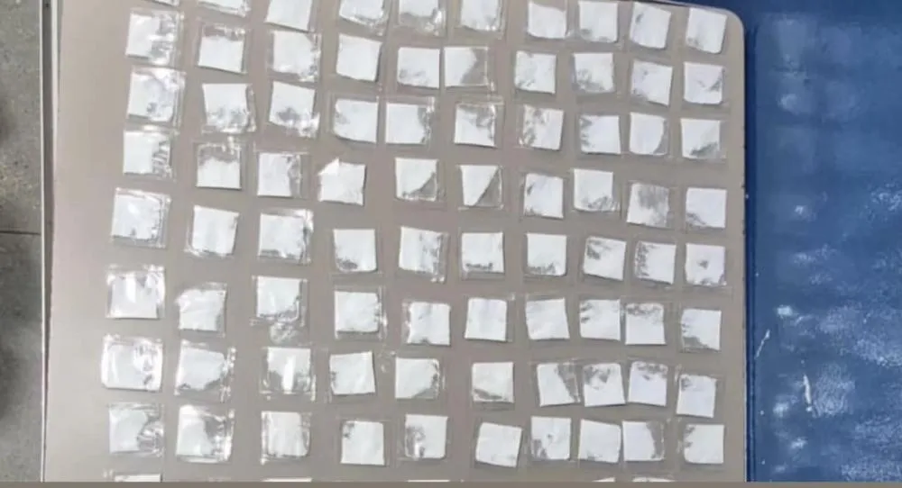 CIPE Sudoeste prende suspeito por tráfico de drogas durante ação policial em Macaúbas