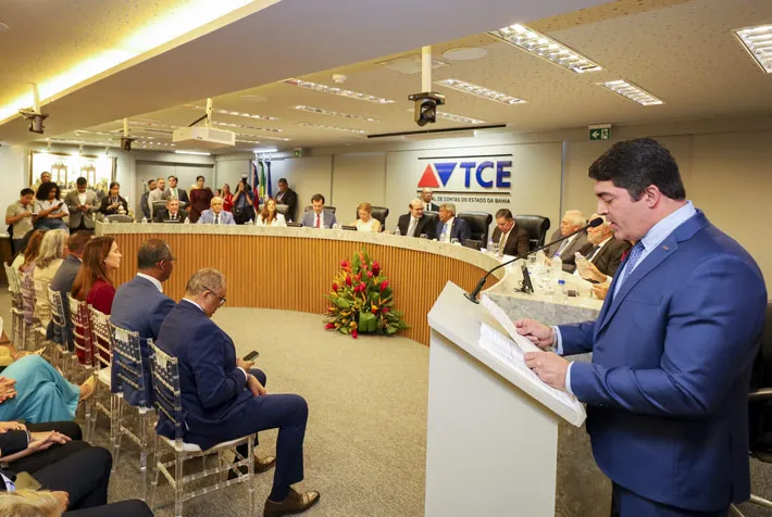 Posse solene do conselheiro Otto Alencar Filho no TCE/BA foi realizada nesta quinta-feira (4/2)